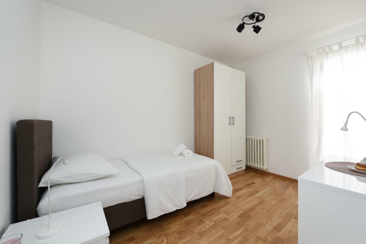 July Apartment Zadar Bagian luar foto
