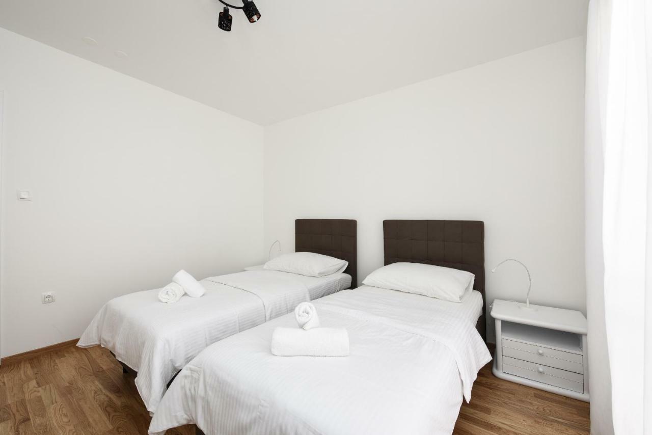 July Apartment Zadar Bagian luar foto